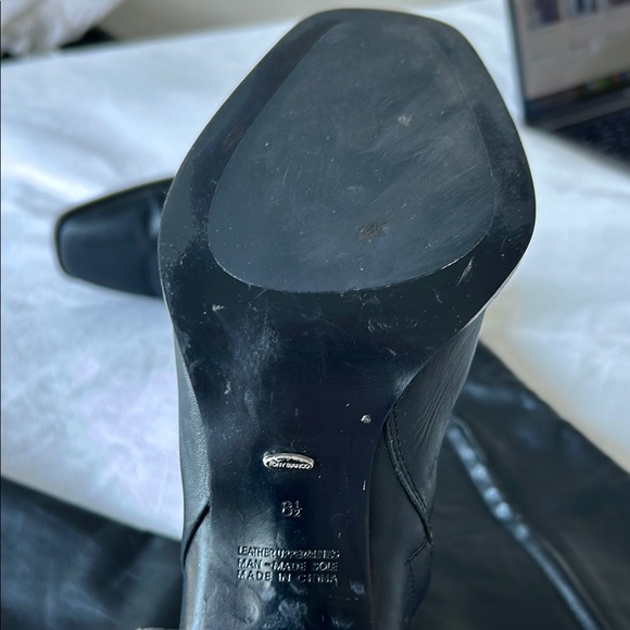 Tony Bianco | Rylee Heeled Boot in Black Venice | Size 8.5 - Picture 3 of 6